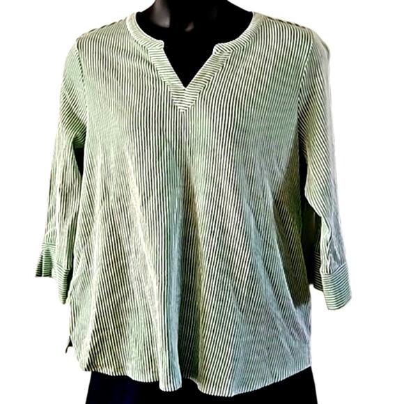 Joan Rivers Knit Seersucker 3/4-Sleeve Pullover Top - Green and White, Size XL - Picture 4 of 7